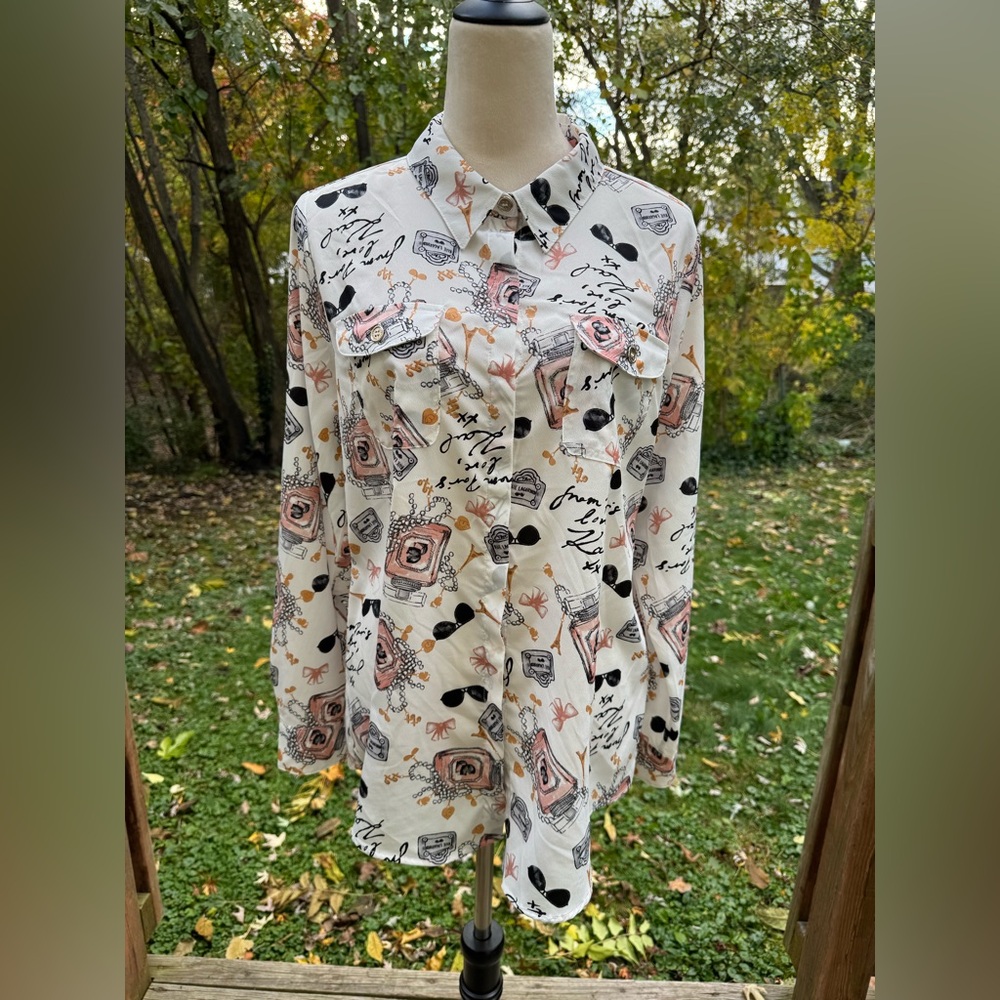 KARL LAGERFELD PARIS Womens Whimsical Signature-Printed Long Sleeve Blouse Large